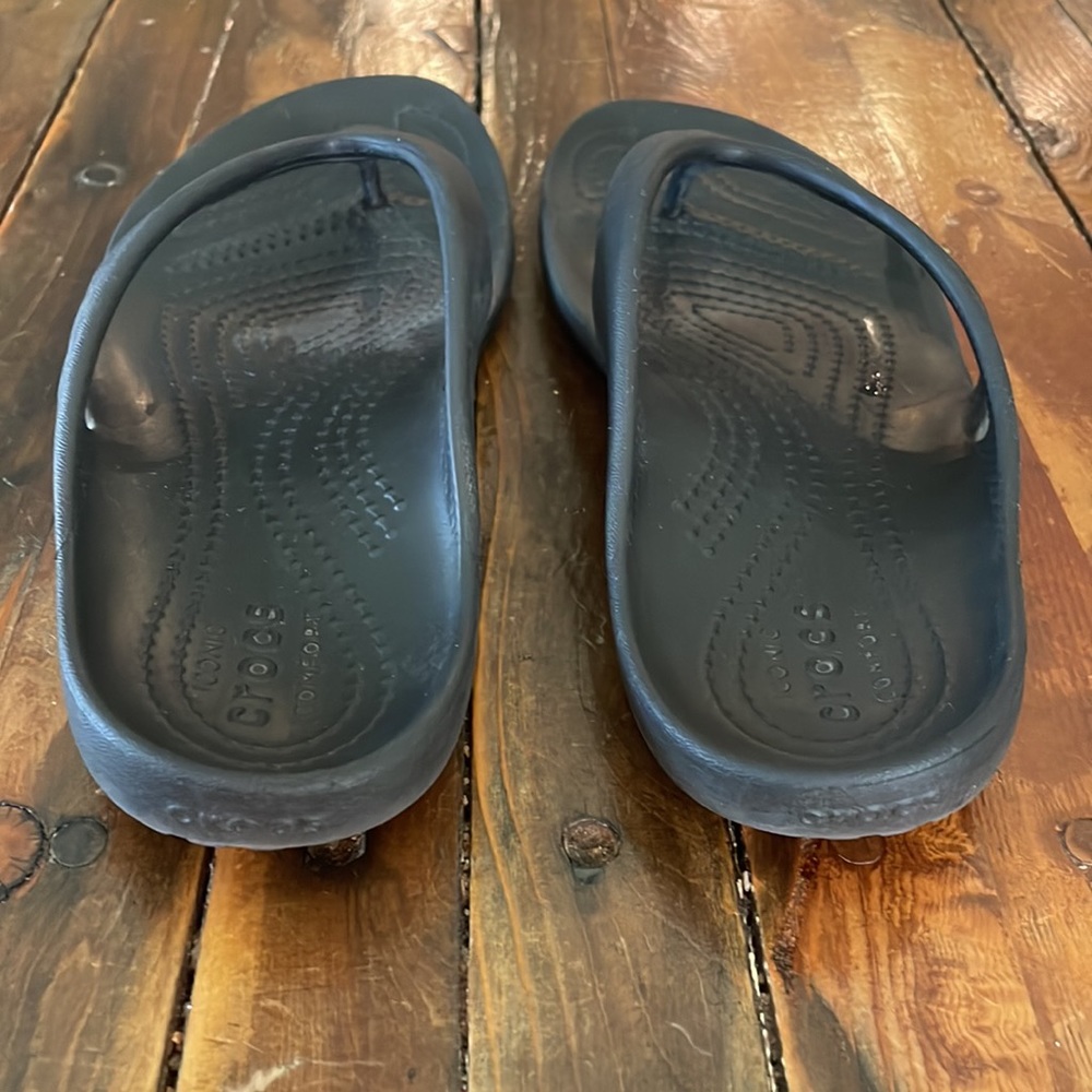 Crocs - Picture 4 of 7
